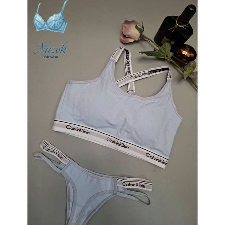 ست زنانه Calvin Klein، نیمتنه و شورت طوسی روشن، سایز لارج و ایکس لارج، ترکیبی از راحتی و استایل جسورانه